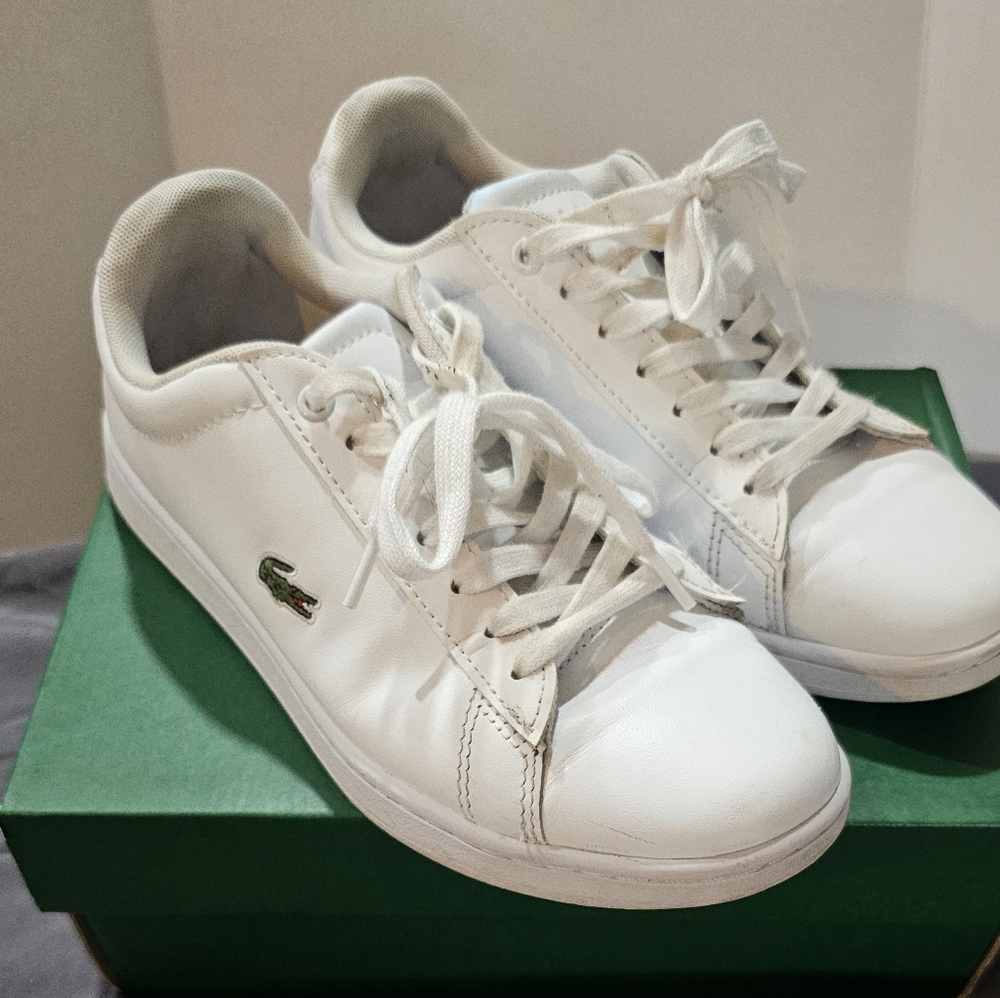 Lacoste Hyderabad 119 W 6.5